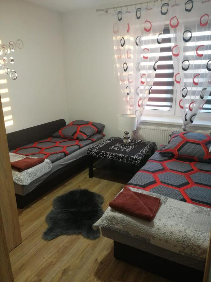 Noclegi U Moniki Janowiec Wielkopolski Esterno foto