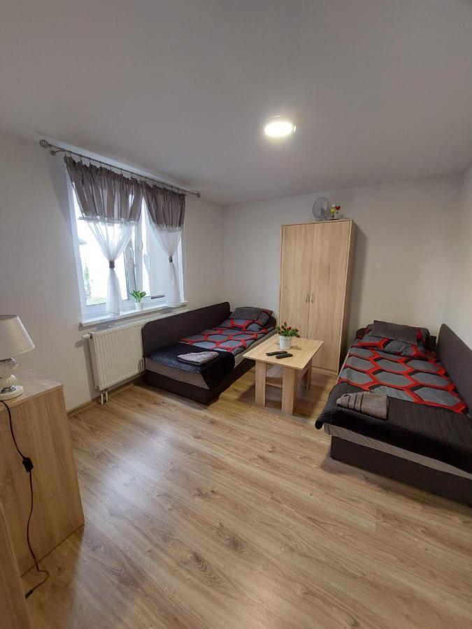 Noclegi U Moniki Janowiec Wielkopolski Esterno foto